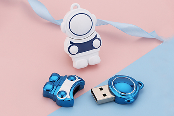 太空人U盘